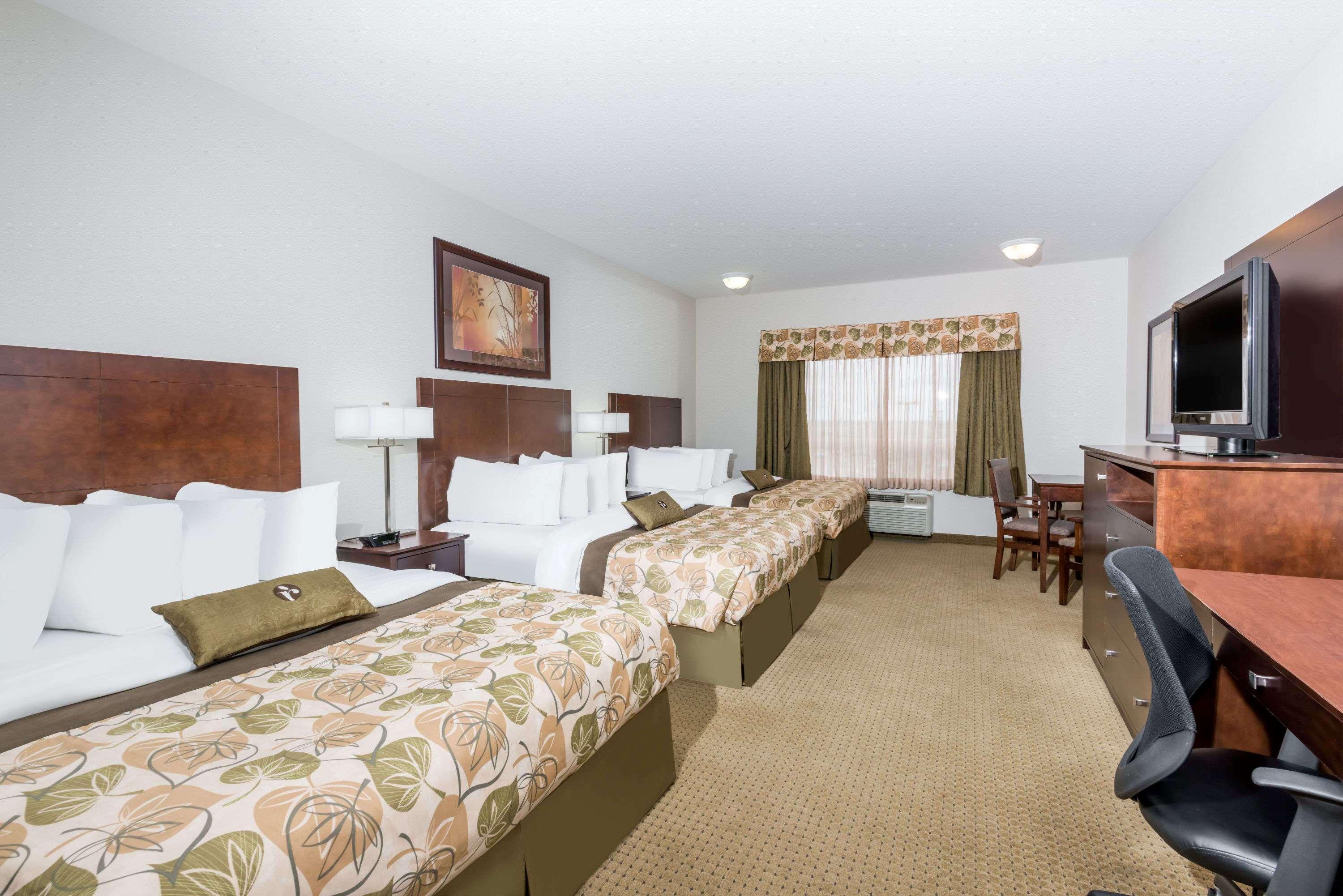 Ramada By Wyndham Hotel 3*